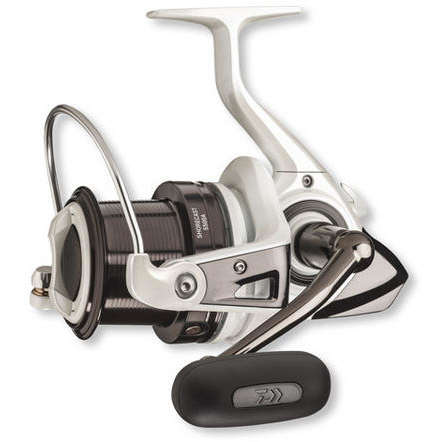 Mulineta Daiwa Shorecast 25A