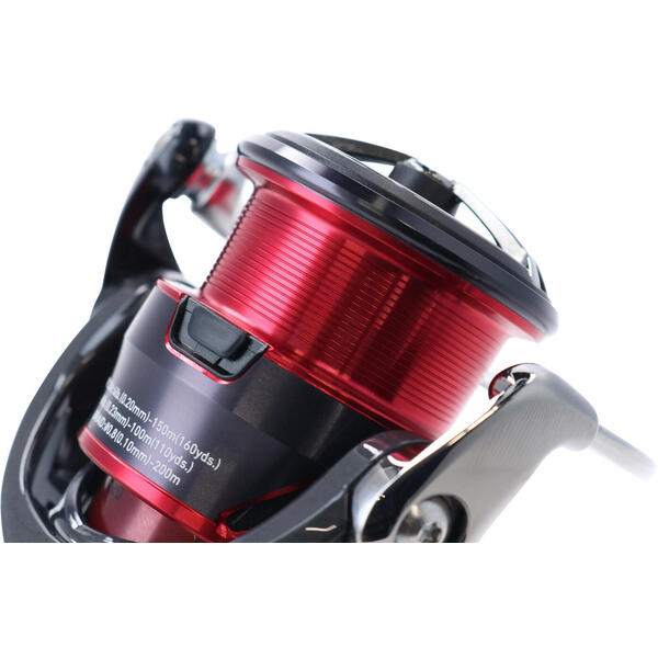 Mulineta Daiwa Fuego LT 5000-C