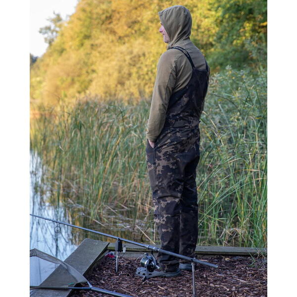 Salopeta Korda Polar Dark Kamo marime 2XL